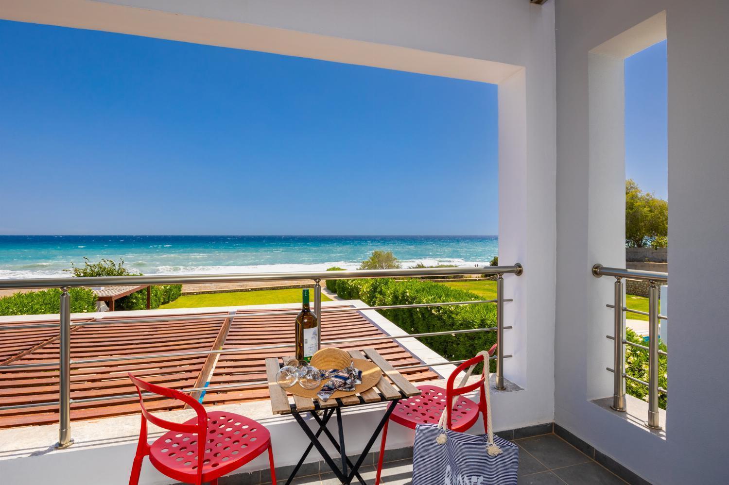 Metis Villa *